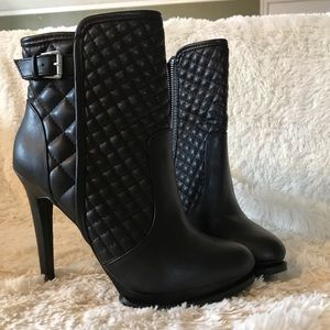 Zara quilted ankle boots